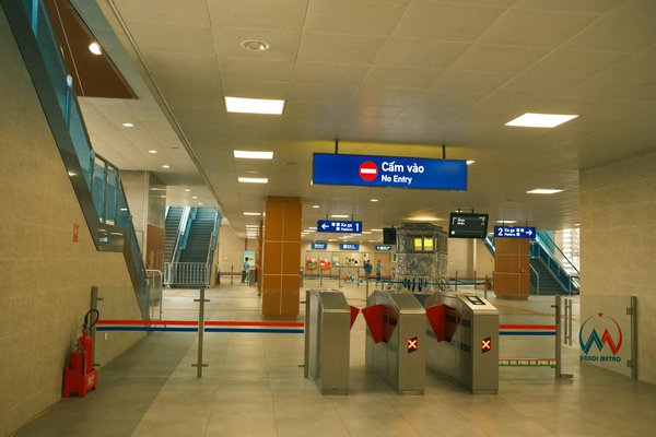 Comment explorer les ateliers d'artisans du cuir dans le quartier historique de Cordoue?